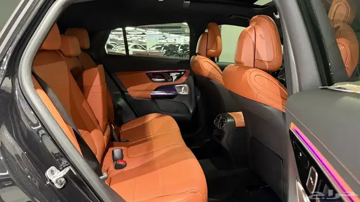 للاستيراد من كوريا _ مرسيدس GLC300 كوبيه _2025 5