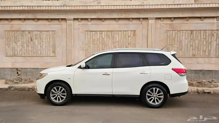 جيب نيسان باثفاندر موديل 2014 17