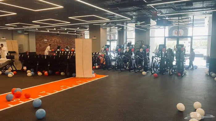 أرضيات ربل مطاطية عالية التحمل مناسبة للصالات الرياضية 9