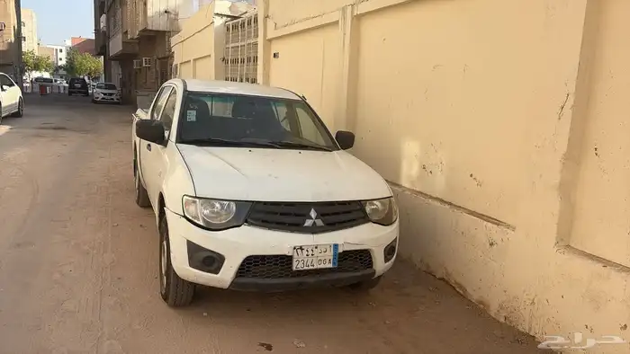 بكب متسوبيشي 2010 غمارتين 0