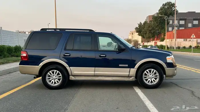 اكسبدشن 2007 قصير نص فل مع لوحة مميزه 13