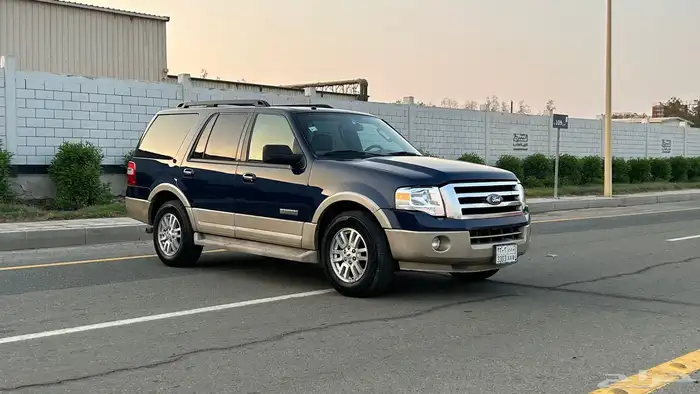 اكسبدشن 2007 قصير نص فل مع لوحة مميزه 1