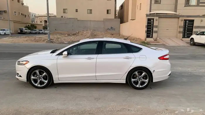 فورد فيوجن 2014 9