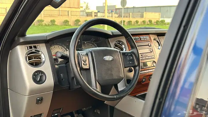 اكسبدشن 2007 قصير نص فل مع لوحة مميزه 15