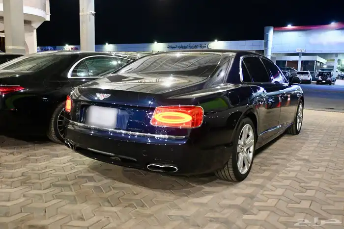 بنتلي فلاينج سبير 2015 5