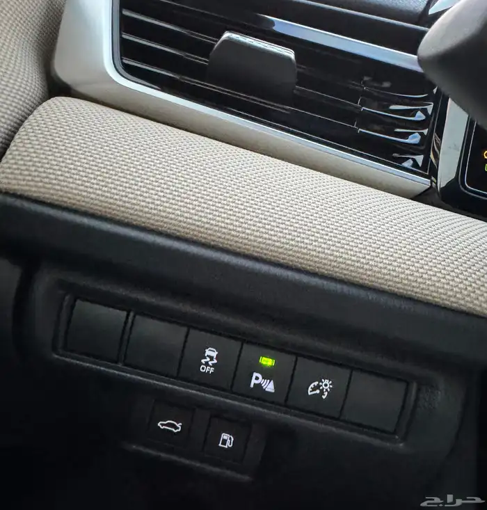 كامري سعودي شبه جديد ( تم تنزيل الحد ) 9