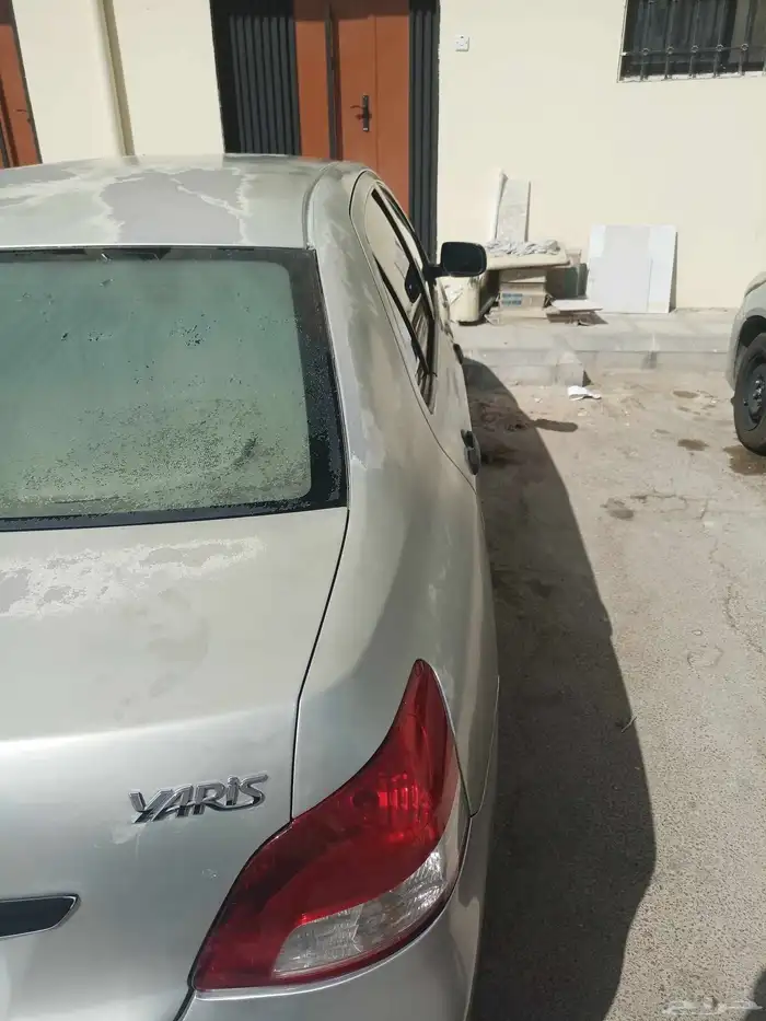 تويوتا يارس موديل 2011 قير اتوماتيك ماكينه بحاله ممتازة 3