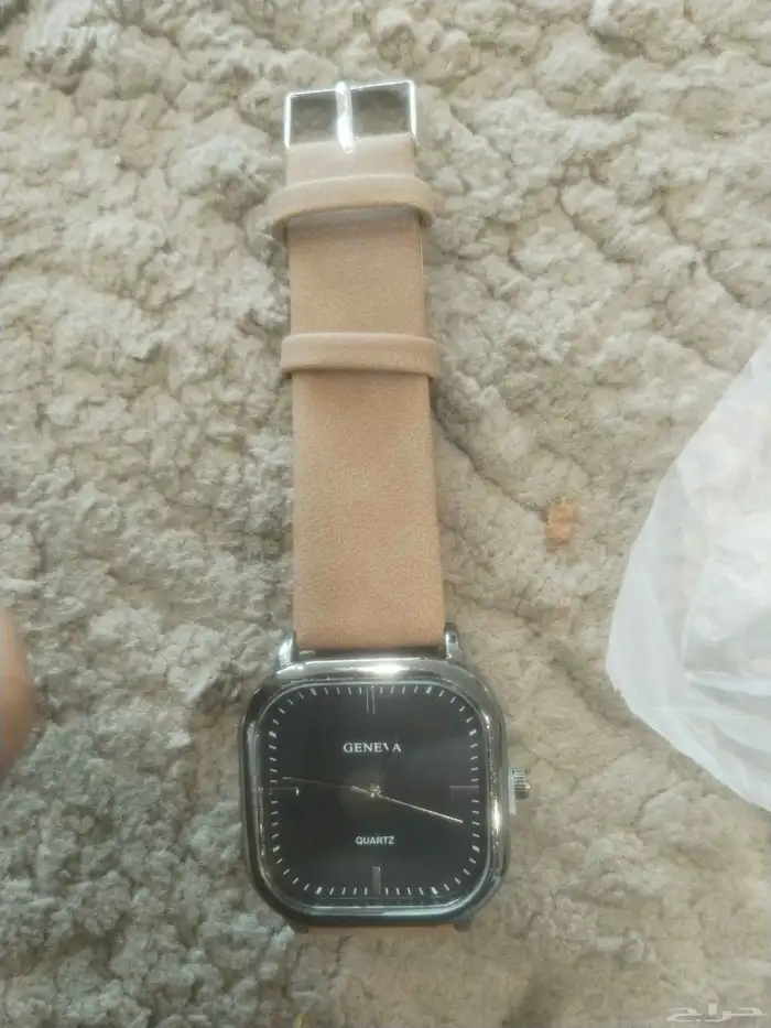 ساعة للبيع جنيف لم يستخدم 0