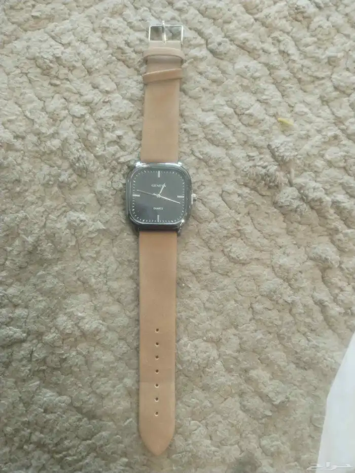 ساعة للبيع جنيف لم يستخدم 1