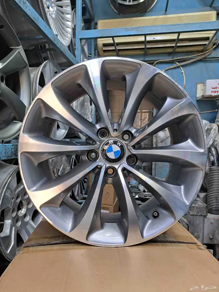 جنوط بي ام دبليو 2015 مقاس18 اصليه وكاله 0