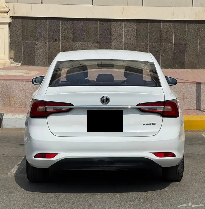 MG   5   2023 السعر 25000 الف 0