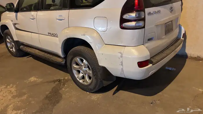 برادو ابيض 2006 ماشي 50 بحاجه إلى محرك 1