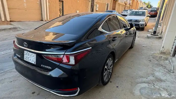 لكزس 2022 H300 6