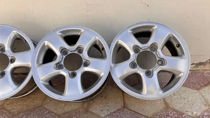 جنوط لاندكروزر 2