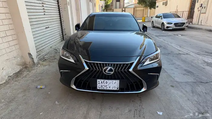 لكزس 2022 H300 0