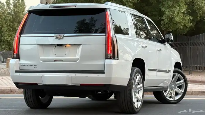 كاديلاك اسكاليد 2017 Premium ( منوة المستخدم ) 15