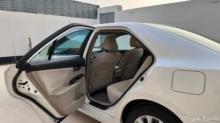 ( تم البيع ) كامري 2014 GLX نظيف بلد 18