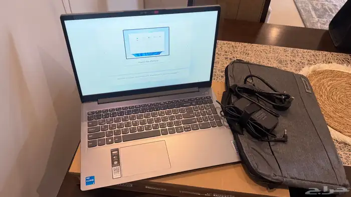 للبيع لابتوب Lenovo جديد شبه مستخدم 0