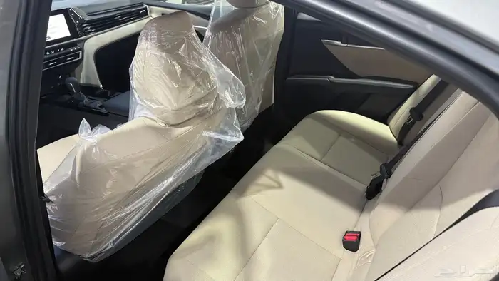 كامري LE 2025 9