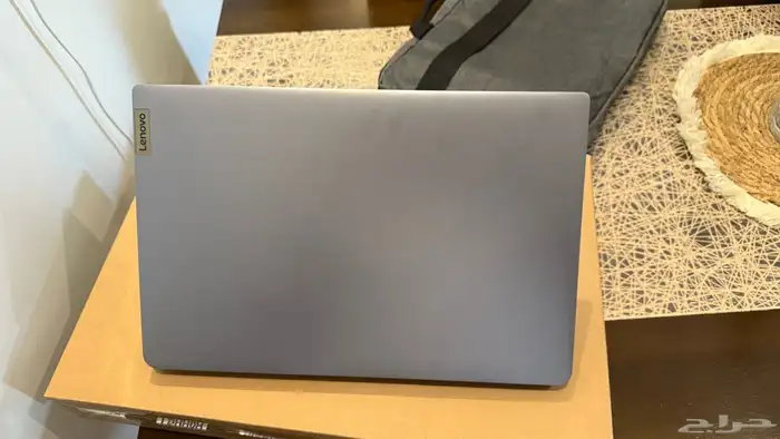 للبيع لابتوب Lenovo جديد شبه مستخدم 1