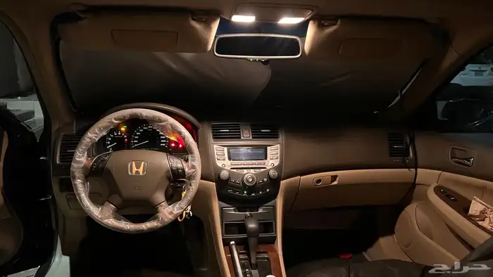 للبيع هوندا اكورد 2006 1