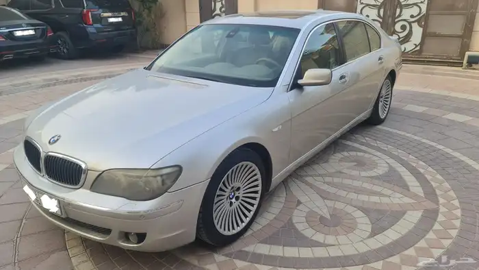 فرصة مميزة لمحبي الكلاسيكي BMW 730L 2007 نظيفة 0