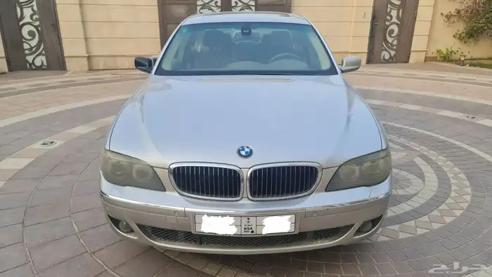 فرصة مميزة لمحبي الكلاسيكي BMW 730L 2007 نظيفة 1