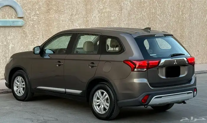 اوتلاندر 2020 12