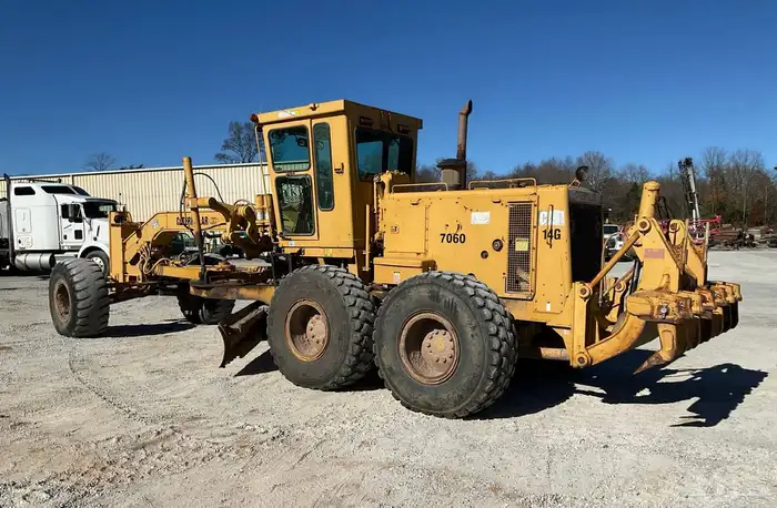 للبيع قربدر كتربلر حجم 14G موديل 94 1