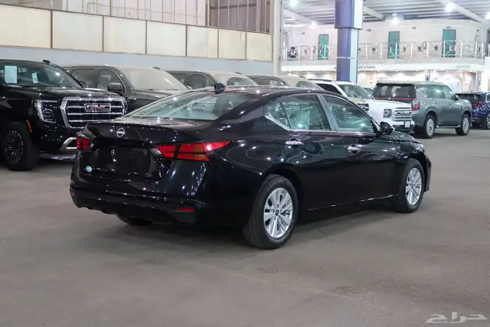 نيسان التيما ستاندر موديل 2026 بسعر 105.225 5