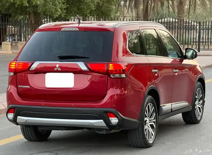 متسوبيشي اوتلاندر 2016 سعودي 7