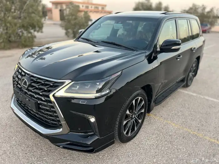 لكزس LX 2016 بلاك اديشن 0