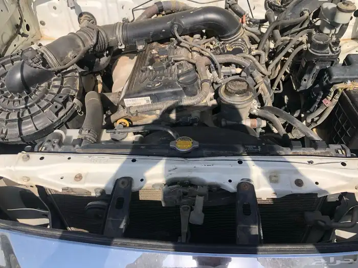 هايلوكس2014 تماتيك محايل عسير مطلوب بدل كامري 6