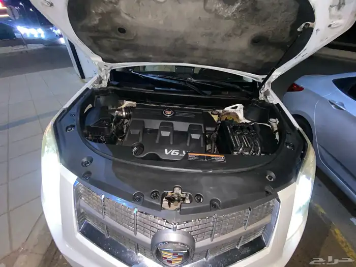 كاديلاك SRX4 2011 فل كامل 13