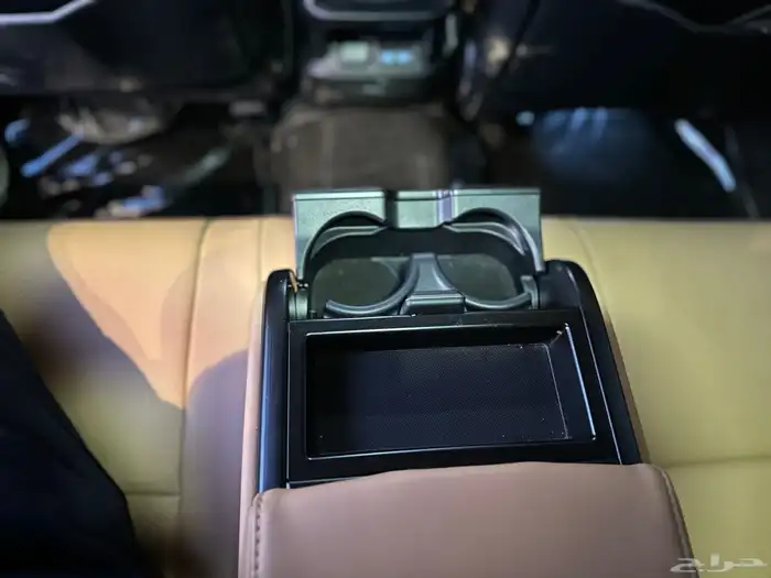 لكزس ES300 2023 سعودي 21