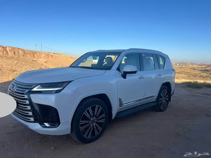 لكزز LX 600اوف وايت 2023 12