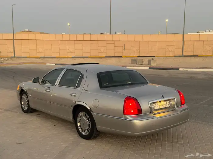 لنكون تاون كار 6