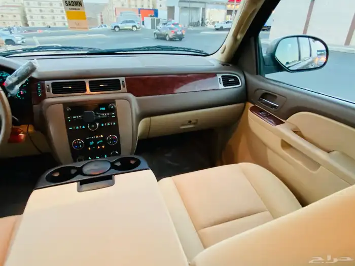 جمس يوكن 2014 مخزن بحاله الجديد ماشاء الله 34