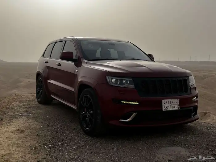 جيب جيراند شروكيSRT 2013 8