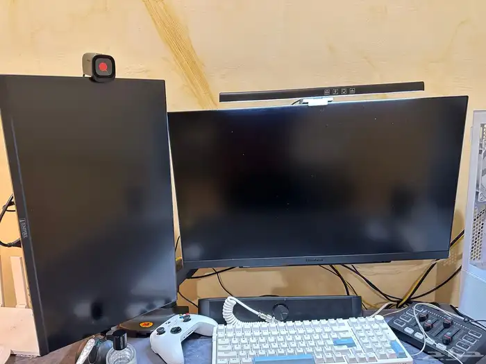 بي سي ألعاب i5 RTX 3070 مع شاشتينLG 160Hz 2K وملحقات كام 5