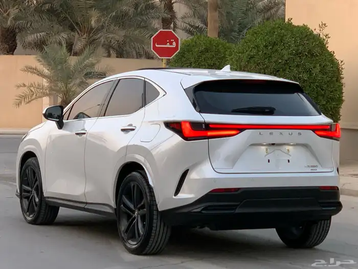 لكزس NX350 موديل 2022 بحالة الوكاله ممشى 60 الف 14