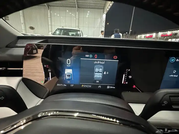 فورد تورس تيتانيوم موديل 2025 فل كامل شبه جديده 22