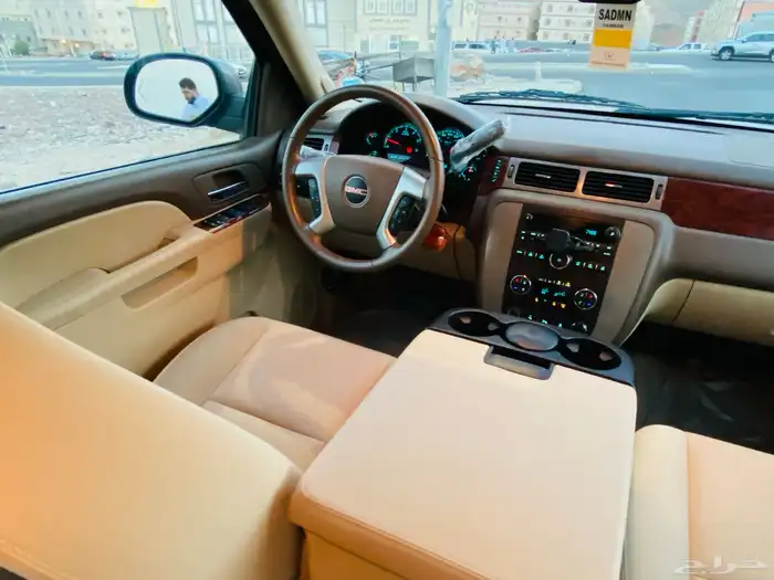 جمس يوكن 2014 مخزن بحاله الجديد ماشاء الله 33