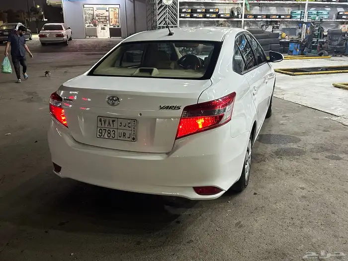 يارس 2015 نضيف ممشى 160 الف موتر شرط 2