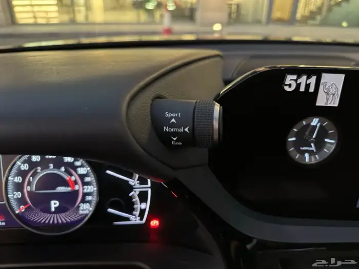 لكزس ES300 2023 سعودي 12