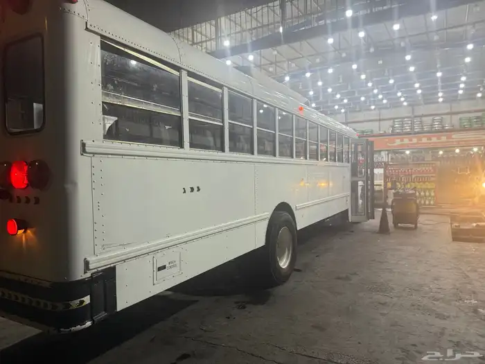 باص انترناشيونال مكيف 2017 5