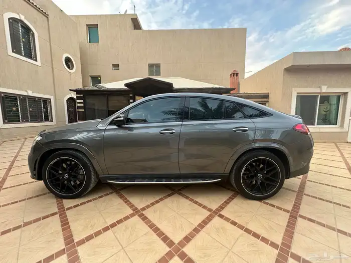 مرسيدس GLE53 2022 نظيف لوحة مميزة 6