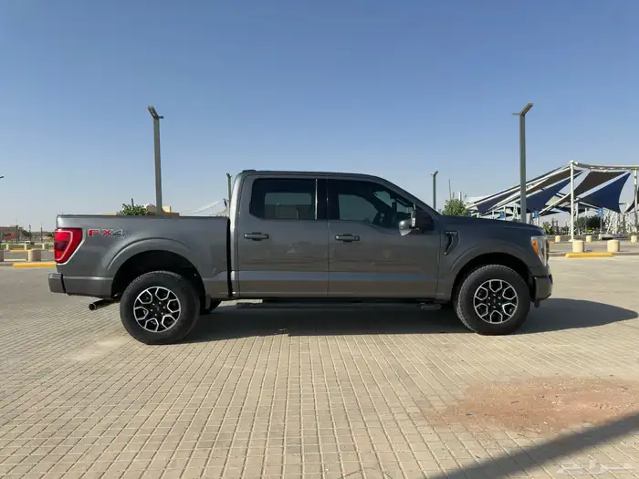 فورد f150 دبل 8 سلندر موديل 2022 1