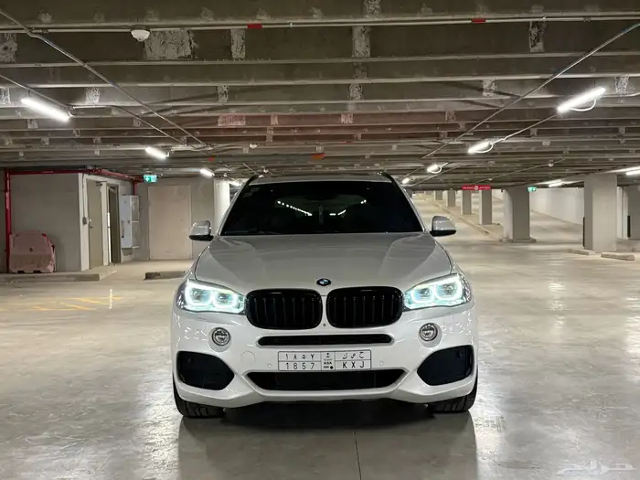 BMW X5 2014 Kit M V8 ( قمة في النظافة ) 43