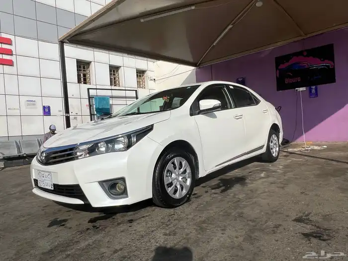 كورولا 2015 نظيفه 4